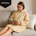 Kép 6/8 - Óriás bézs kapucnis pulóver