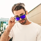 Kép 11/14 - Tükörlencsés napszemüveg (kék)