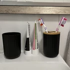 Kép 16/16 - Fürdőszobakiegészítő szett fekete