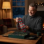 Kép 10/11 - Férfi adventi naptár 2025 – 24 ajándékkal, elegáns karácsonyi meglepetésdobozban