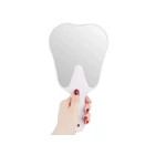 Kép 6/10 - Fog alakú kézi sminktükör / fogászati tükör