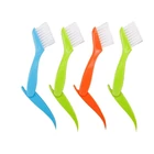 Kép 6/10 - Tisztító kefe, réskaparó