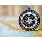 Kép 3/10 - Iránytű túrázóknak