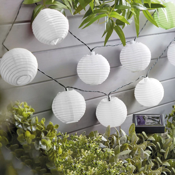 Napelemes lampion fényfüzér (10 db fehér lampion, hidegfehér LED,  3,7 m)