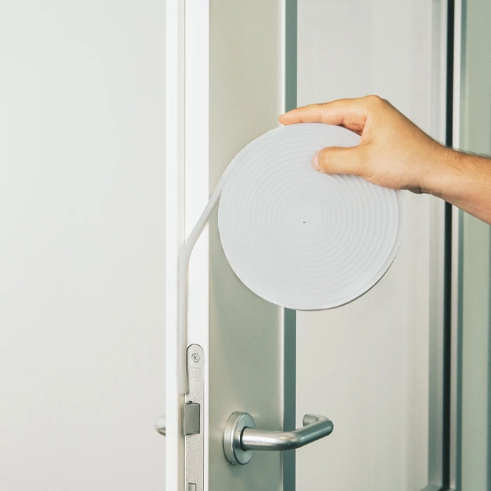 Öntapadós ajtó- ablakszigetelő habszalag (6 m, fehér 10 mm)