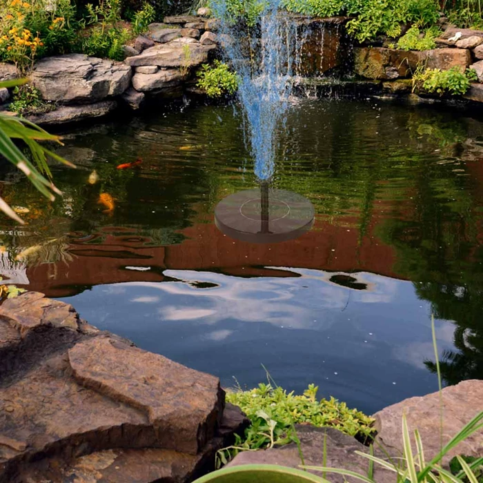 Napelemes szökőkút 16cm