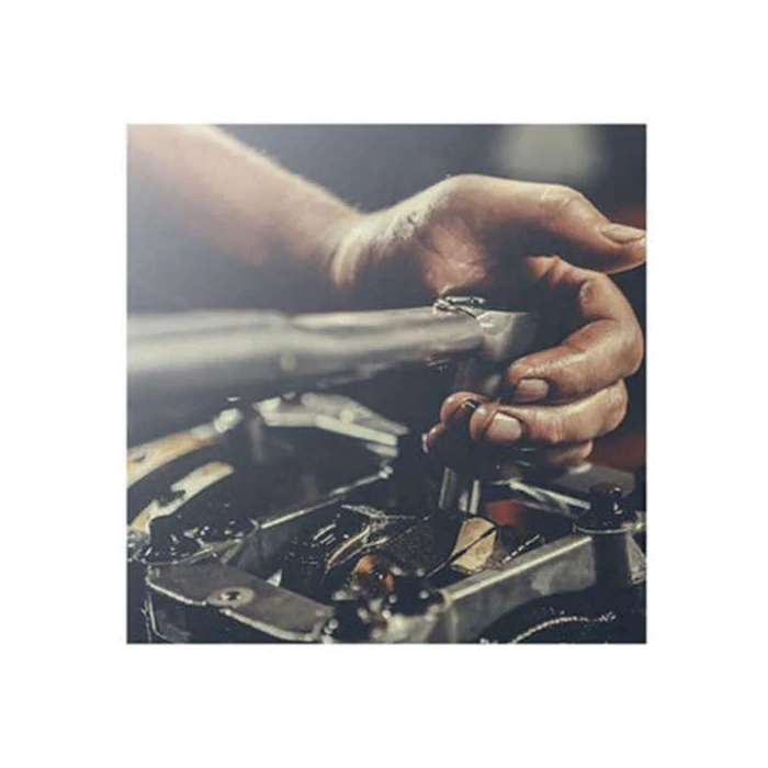 Nyomatékkulcs készletben