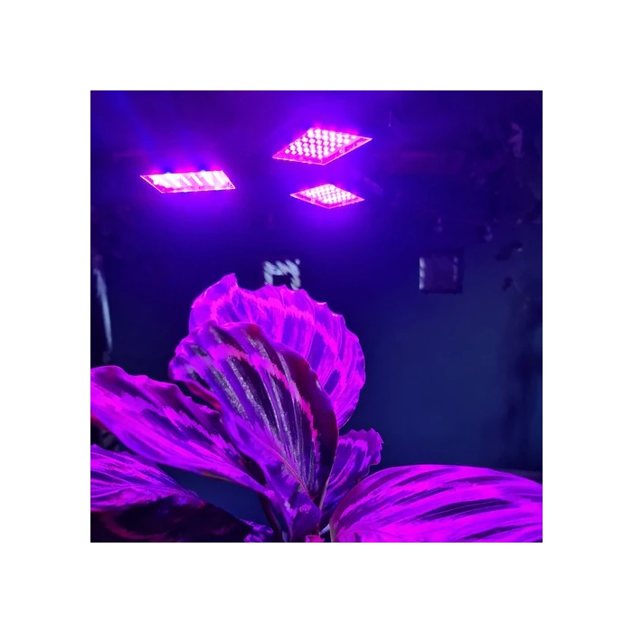 108 LED-es palántanövesztő lámpa - 3 szárnyú
