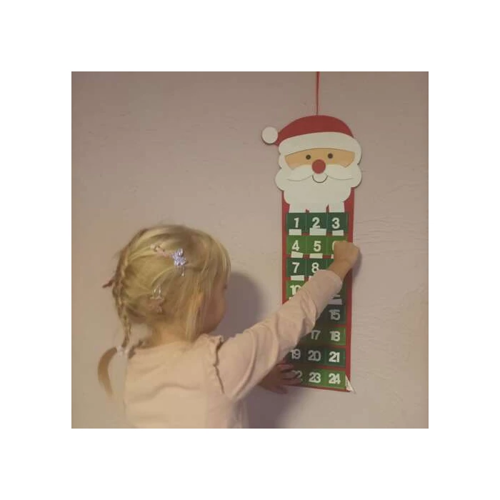 Ruhhy adventi naptár mikulásos