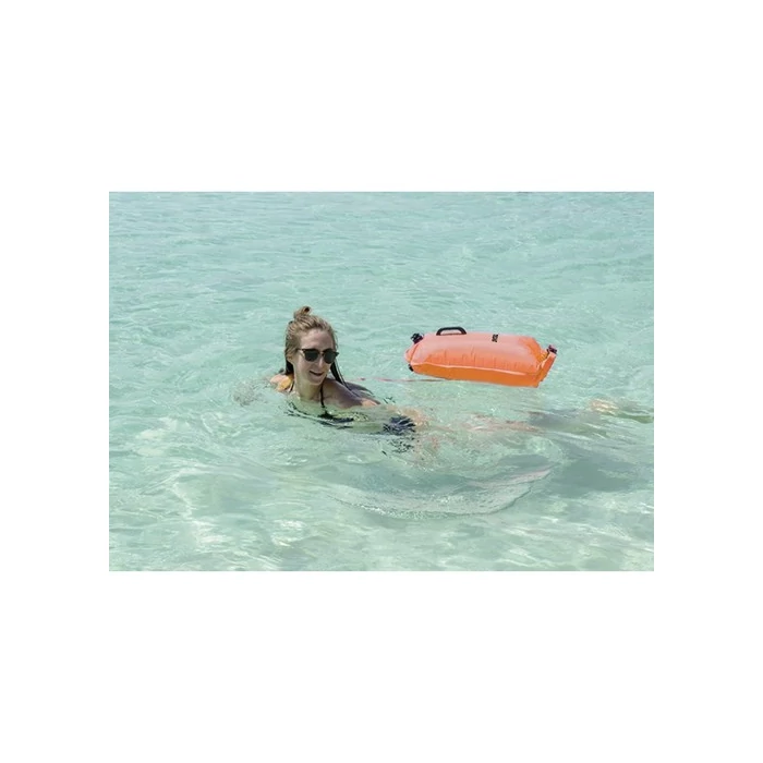 2 az 1-ben felfújható bója