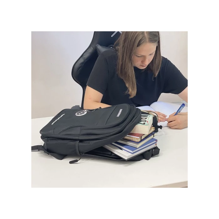 Kruzzel hátizsák 22L fekete 