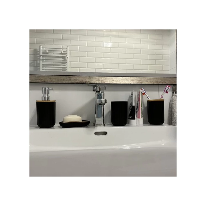 Fürdőszobakiegészítő szett fekete