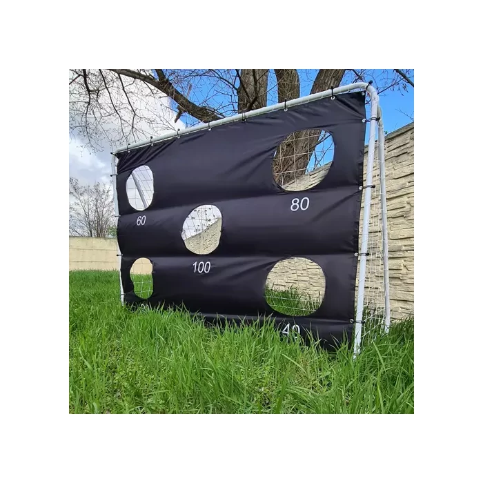 Futballkapu célzószőnyeggel