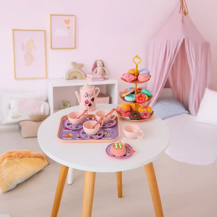 Teáskészlet gyerekeknek bőröndben