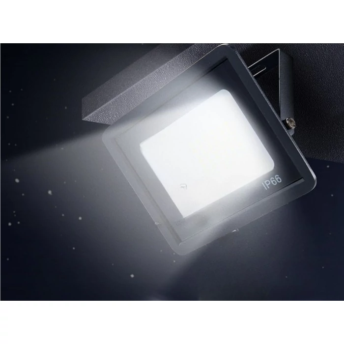 LED kültéri reflektor 50W
