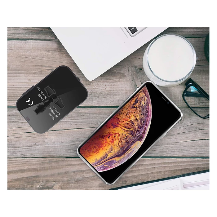 Univerzális utazó adapter USA UK EU