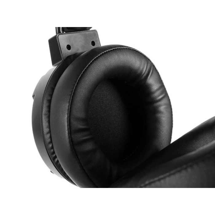 Vezetékes gamer fejhallgató, LED RGB 5.1-es mikrofonnal