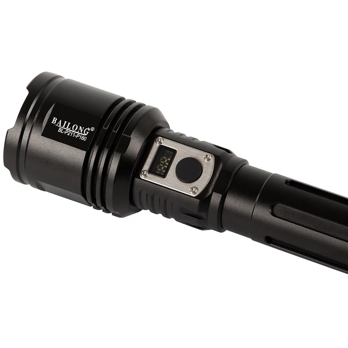 Cree XHP160 zseblámpa