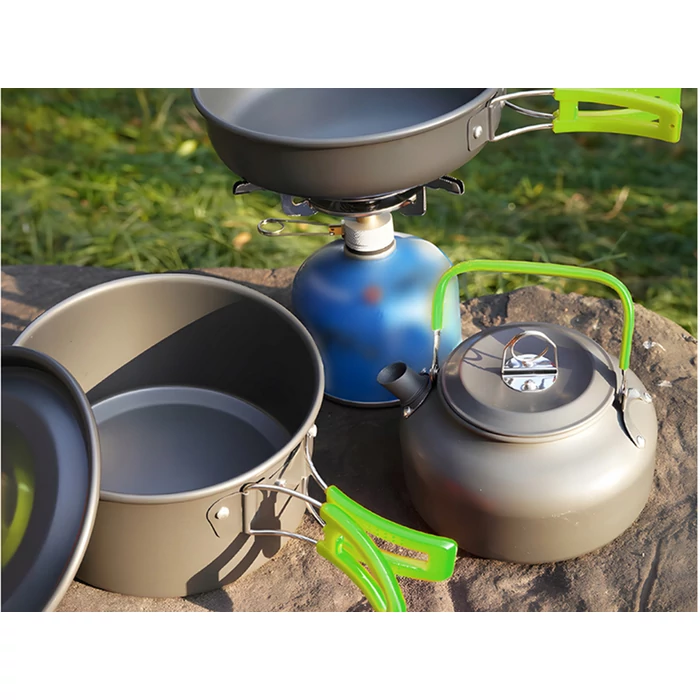 18az1-ben kemping edény és étkészlet, 2 személyes