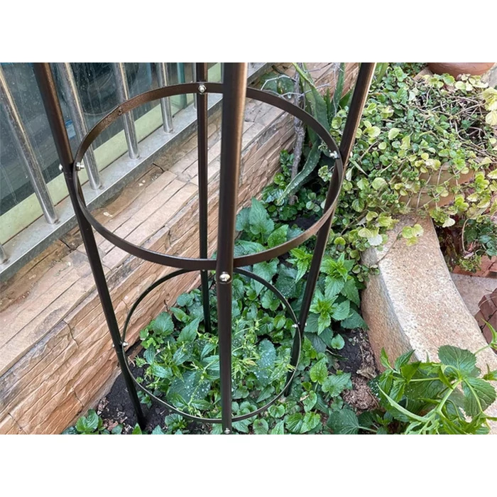 Kerti pergola virágtartó 