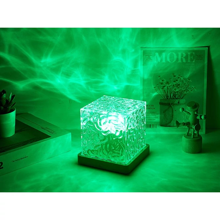 Színes LED-es dekorációs kocka lámpa 16 színnel, távirányítóval